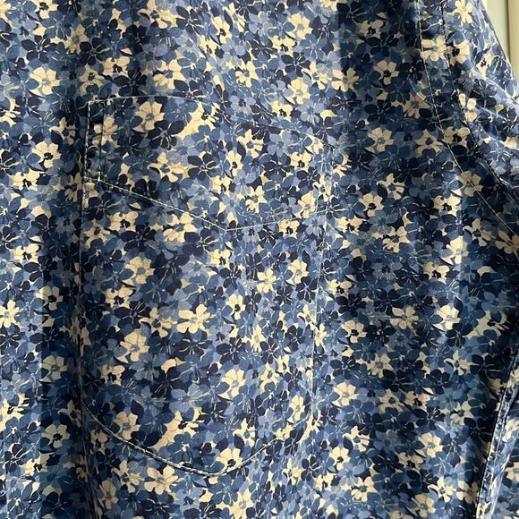 J. Crew Flex Washed Slim Untucked Chambray Button Down Size XL - Picture 3 of 6